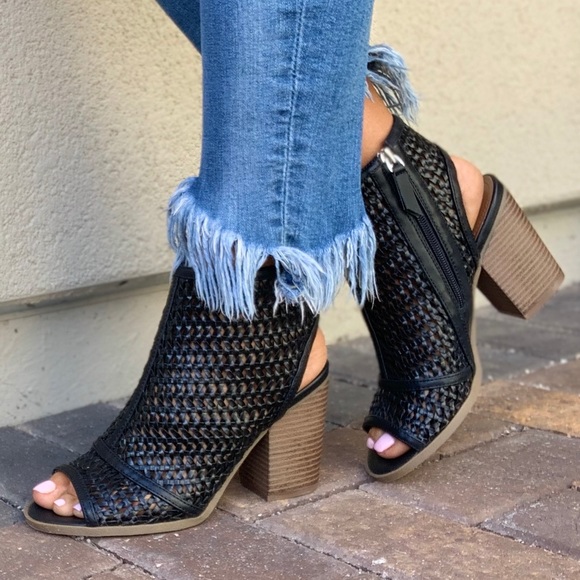 NIB BLACK Woven Peep Toe Block Heel Ankle Bootie - Picture 3 of 8